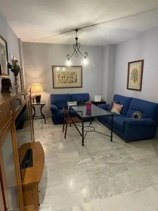 Apartamento En Triana. Sevilla